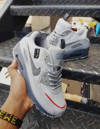 Airmax 90 surplus 