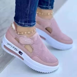 Ladies sneakers 