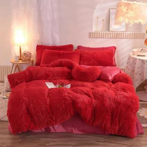 Fluffy woolen duvets 