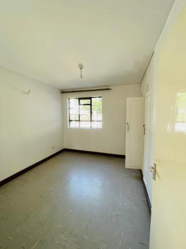 Magnificent and Spacious 4 Bedrooms Mansionett with Dsq In Westlands 