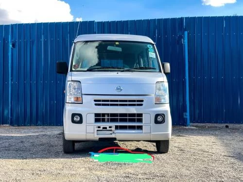 Nissan clipper Nv100