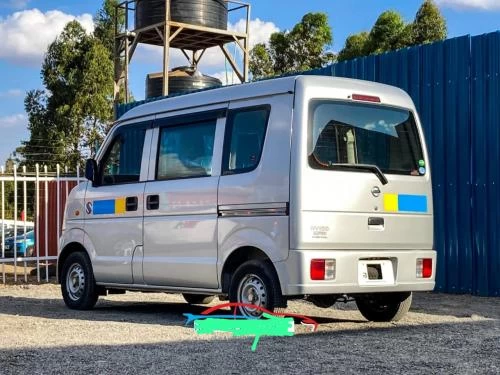 Nissan clipper Nv100