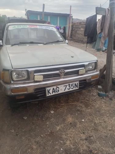 Toyota Hilux Pickup truck